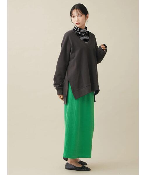 CRAFT STANDARD BOUTIQUE(クラフトスタンダードブティック)の「Vネック裏毛プルオーバー(スウェット・レディース・チャコールグレー/グリーン/ベージュ・FREE)」の12枚目の写真