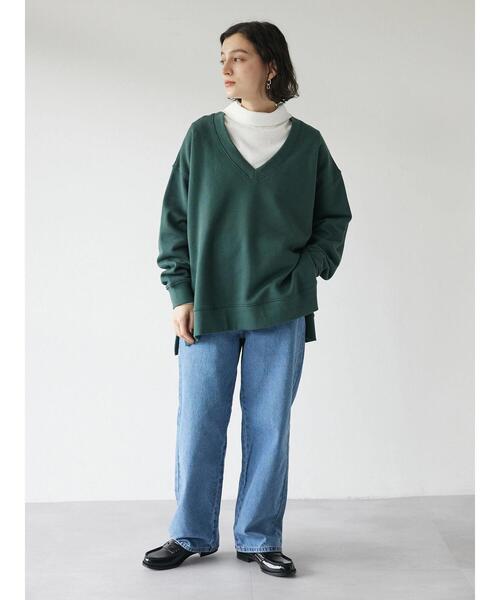 CRAFT STANDARD BOUTIQUE(クラフトスタンダードブティック)の「Vネック裏毛プルオーバー(スウェット・レディース・チャコールグレー/グリーン/ベージュ・FREE)」の21枚目の写真