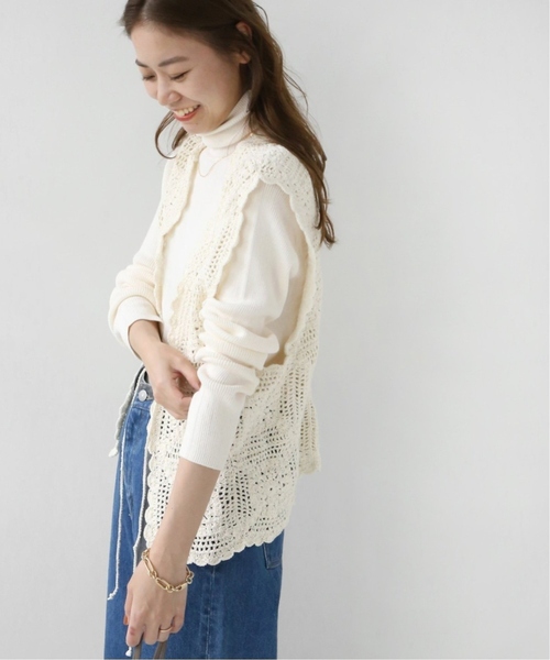 JOURNAL STANDARD relume（ジャーナルスタンダード　レリューム）の「《追加4》スイスオーガニックコットンタートルネックプルオーバー（ニット/セーター・レディース・ブルー/ブラック/ホワイト/イエロー/オレンジ・FREE）」の14枚目の写真