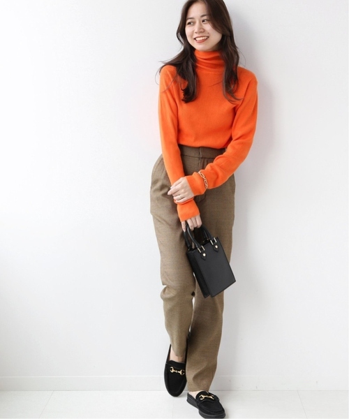 JOURNAL STANDARD relume（ジャーナルスタンダード　レリューム）の「《追加4》スイスオーガニックコットンタートルネックプルオーバー（ニット/セーター・レディース・ブルー/ブラック/ホワイト/イエロー/オレンジ・FREE）」の20枚目の写真