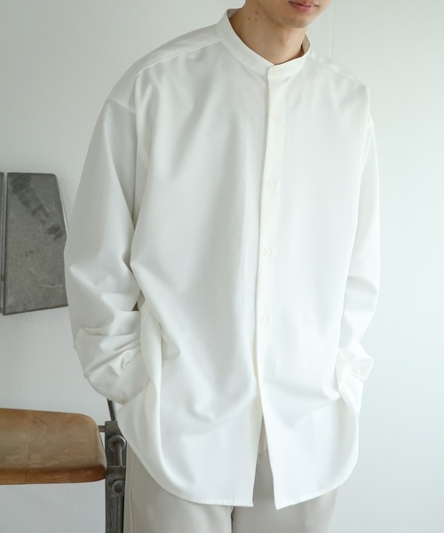 SENSE OF PLACE by URBAN RESEARCH（センスオブプレイスバイアーバンリサーチ）の「『セットアップ対応』 バンドカラールーズシャツ（シャツ/ブラウス・メンズ・ホワイト/ブラック/カーキ/ブルー・MEDIUM/LARGE）」の8枚目の写真