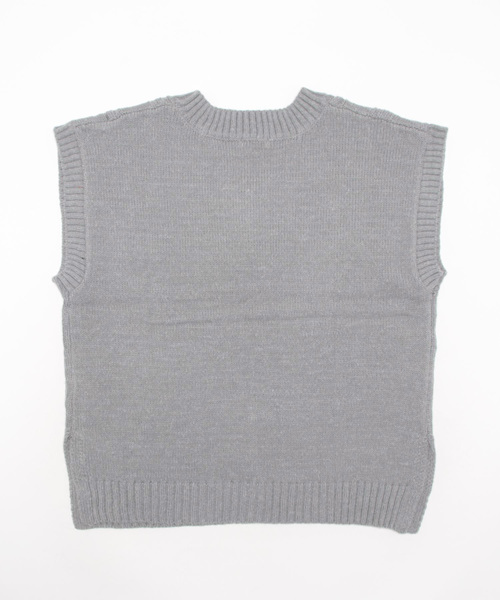Samansa Mos2 blue（サマンサモスモスブルー）の「ケーブルニットベスト（ニット/セーター・レディース・グレー/チャコール/キナリ・ﾌﾘ-）」の4枚目の写真