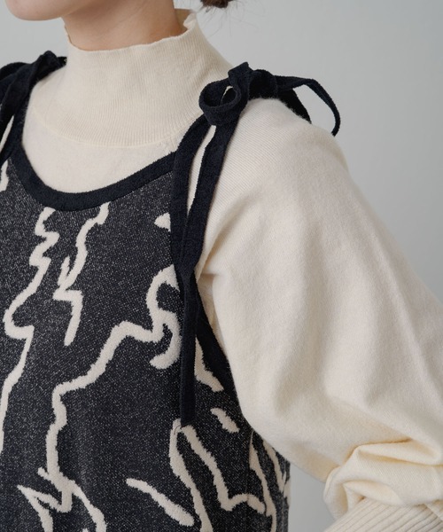 Kastane（カスタネ）の「ジャガードニットワンピース（ワンピース・レディース・アイボリー/ブラック・FREE）」の13枚目の写真