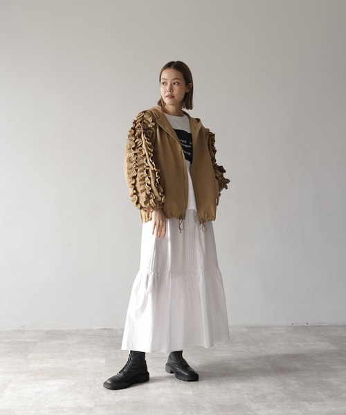 HERENCIA（ヘレンチア）の「フリル バルーン スリーブ フーディ