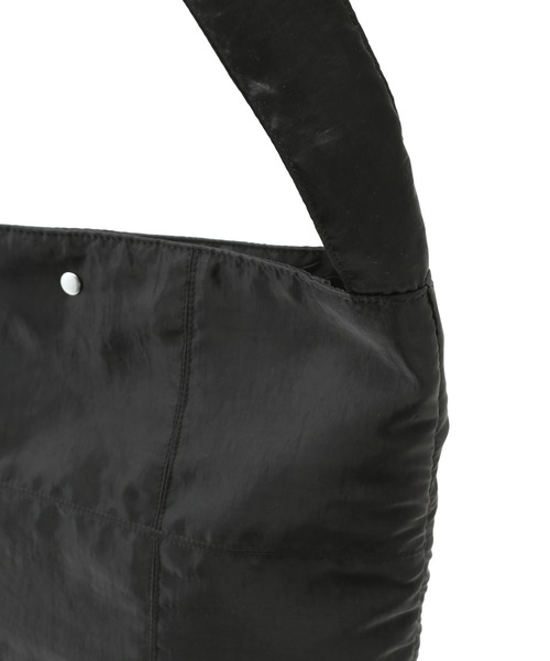 ADAM ET ROPE'（アダムエロペ）の「【A4対応】ワンショルダーシアーバッグ（トートバッグ・レディース・ブラック/ピンク・FREE）」の15枚目の写真