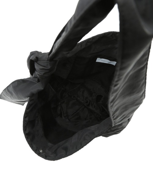 ADAM ET ROPE'（アダムエロペ）の「【A4対応】ワンショルダーシアーバッグ（トートバッグ・レディース・ブラック/ピンク・FREE）」の6枚目の写真