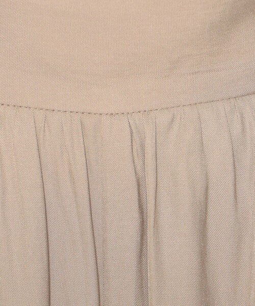 COMME CA ISM（コムサイズム）の「２ＷＡＹ　サスペンダー付スカーチョ（その他パンツ・レディース・ブラック/グリーン/ベージュ・SMALL/MEDIUM/LARGE）」の16枚目の写真