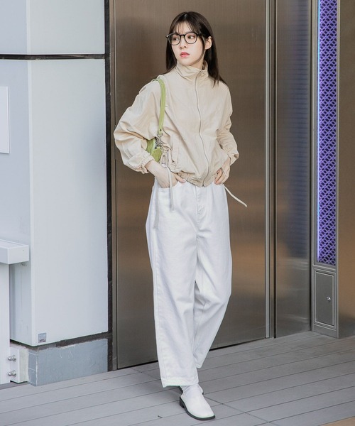 ALAND(エーランド)の「3.3 Field Trip/ウィンドブレーカー 2196695(ナイロンジャケット・レディース・ライトベージュ/ブラック・FREE)」の3枚目の写真