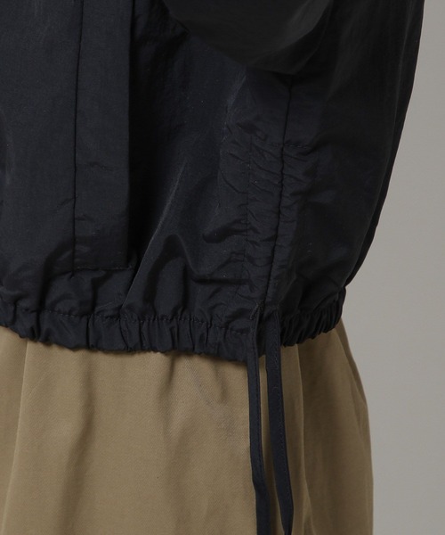 ALAND(エーランド)の「3.3 Field Trip/ウィンドブレーカー 2196695(ナイロンジャケット・レディース・ライトベージュ/ブラック・FREE)」の19枚目の写真