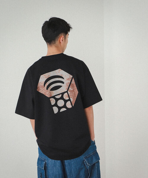 MOUNTAIN HARDWEAR（マウンテンハードウェアー）の「MOUNTAIN HARDWEAR × BEAMS / 別注 RUST NUT LOGO T-shirt（Tシャツ/カットソー・メンズ・ホワイト/ブラック・XL/M/L）」の3枚目の写真