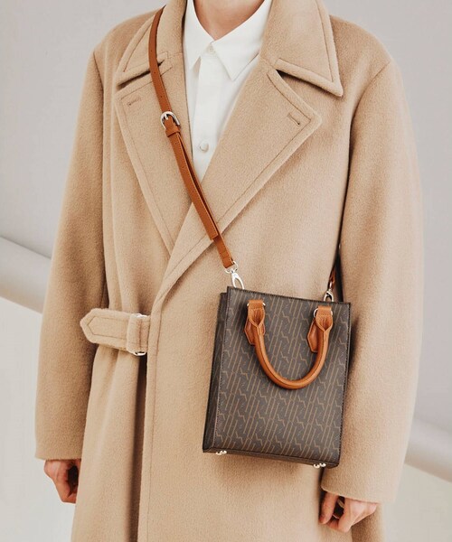 tk.TAKEO KIKUCHI（ティーケータケオキクチ）の「◆ハンドルスクエアショルダーバッグ（ショルダーバッグ・メンズ・ブラック系1/ブラウン系その他6/ブラック系4/ブラック系3・00）」の4枚目の写真