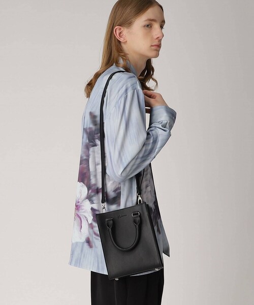 tk.TAKEO KIKUCHI（ティーケータケオキクチ）の「◆ハンドルスクエアショルダーバッグ（ショルダーバッグ・メンズ・ブラック系1/ブラウン系その他6/ブラック系4/ブラック系3・00）」の19枚目の写真