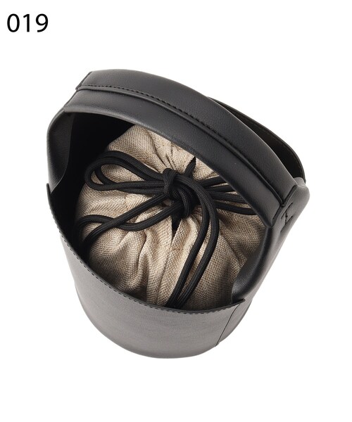 OPAQUE.CLIP（オペークドットクリップ）の「◆バケツ型トートバッグ【ポーチ取り外し可】（トートバッグ・レディース・ブラック/キャメル・00）」の20枚目の写真