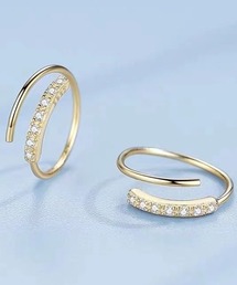 Coo+i（クーイ）の「ロールピアス（ピアス（両耳用））」