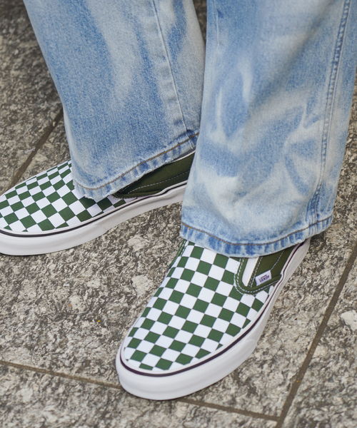 JOINT WORKS(ジョイントワークス)の「【VANS / バンズ】 CLASSIC SLIP-ON(スニーカー・メンズ・グリーン・26cm/27cm/28cm)」の2枚目の写真