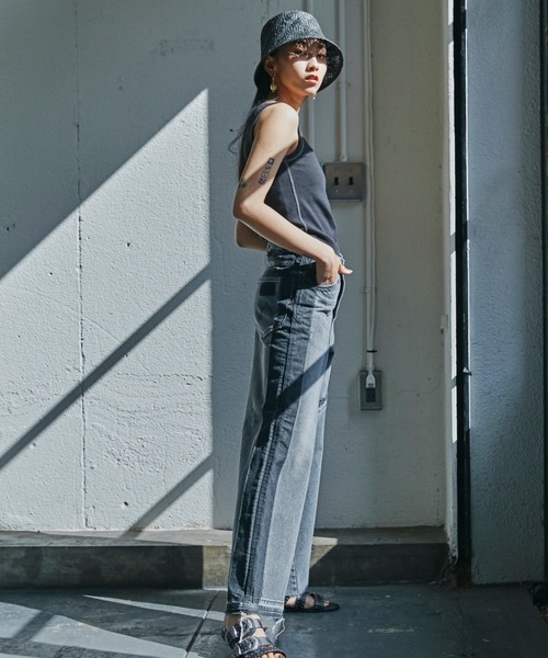 ROSE BUD（ローズバッド）の「リブタンクトップ（タンクトップ・レディース・ブルー/ブラック/ブラウン/ホワイト・FREE）」の8枚目の写真