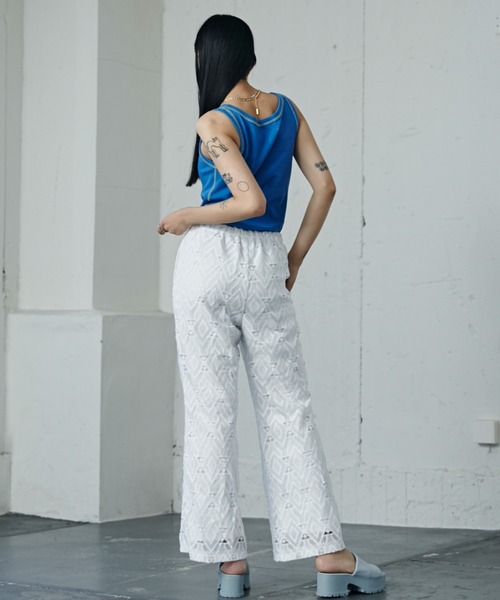 ROSE BUD（ローズバッド）の「リブタンクトップ（タンクトップ・レディース・ブルー/ブラック/ブラウン/ホワイト・FREE）」の16枚目の写真