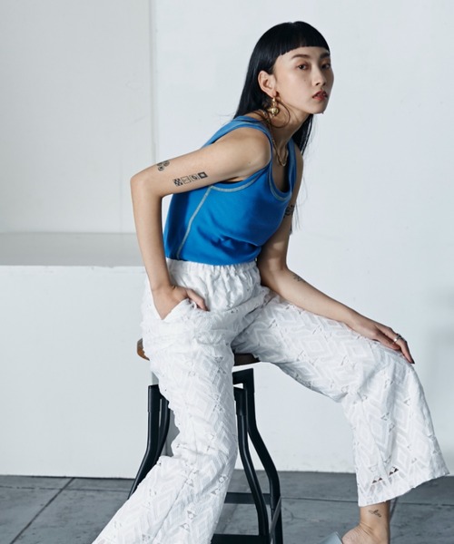 ROSE BUD（ローズバッド）の「リブタンクトップ（タンクトップ・レディース・ブルー/ブラック/ブラウン/ホワイト・FREE）」の17枚目の写真