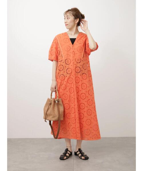 Lugnoncure（ルノンキュール）の「アイレットレースワンピース（ワンピース・レディース・ブラック/オフホワイト/オレンジ・F）」の6枚目の写真