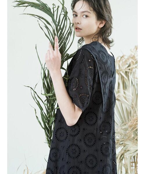 Lugnoncure（ルノンキュール）の「アイレットレースワンピース（ワンピース・レディース・ブラック/オフホワイト/オレンジ・F）」の19枚目の写真
