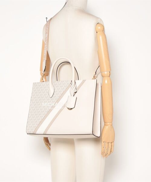 MICHAEL KORS(マイケルコース)の「MIRELLA EW トート ミディアム(トートバッグ・レディース・ベージュ系その他・FREE)」の2枚目の写真