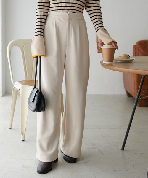 DISCOAT（ディスコート）の「スエードライクワイドパンツ（その他パンツ・レディース・アイボリー/ブラウン系その他/ブルー・FREE）」の2枚目の写真