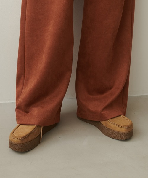 DISCOAT（ディスコート）の「スエードライクワイドパンツ（その他パンツ・レディース・アイボリー/ブラウン系その他/ブルー・FREE）」の20枚目の写真