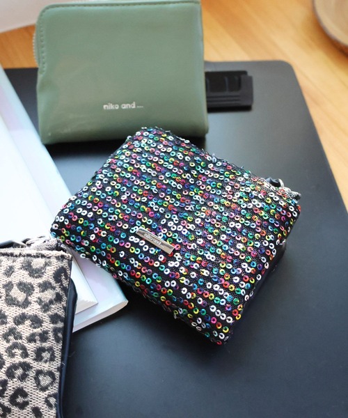 niko and...（ニコアンド）の「オリジナル二つ折りL字財布（財布・レディース・ブラック/ピンク/グリーン/オレンジ/イエロー/グレー/その他3/その他4/レッド/シルバー/マルチ/レオパード/グリーン系その他/ブラック系その他/ダークブラウン・0）」の12枚目の写真