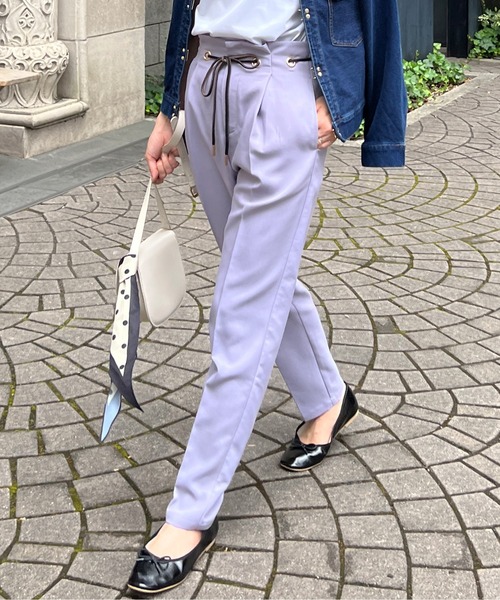 Chez toi（シェトワ）の「ハトメリボンテーパードパンツ（その他パンツ・レディース・ブラック/パープル/カーキ/モカ・S/M）」の4枚目の写真