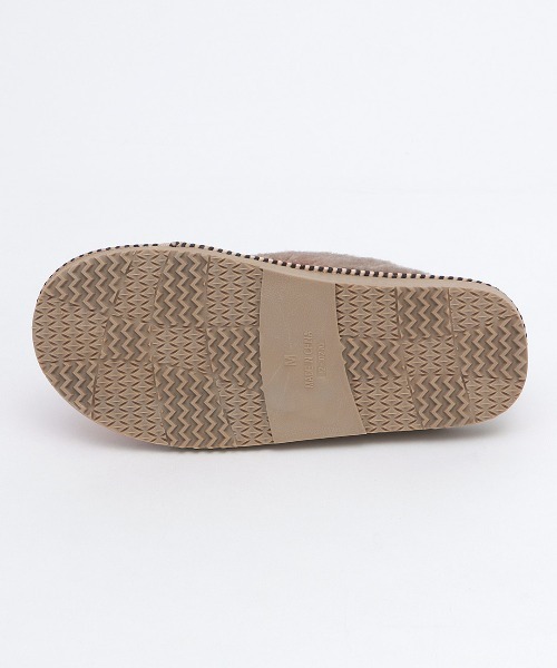 チチカカ（チチカカ）の「ネイティブ刺繍ムートンスリッポン（スリッポン・レディース・オレンジ/カーキ/ブラック・MEDIUM/LARGE）」の15枚目の写真