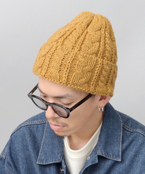 Basiquenti（ベーシックエンティ）の「ウールミックス ケーブル編み ニットワッチ（ニットキャップ/ビーニー・メンズ・マスタード/ブラック/カーキ/オフホワイト/グレー・FREE）」の16枚目の写真