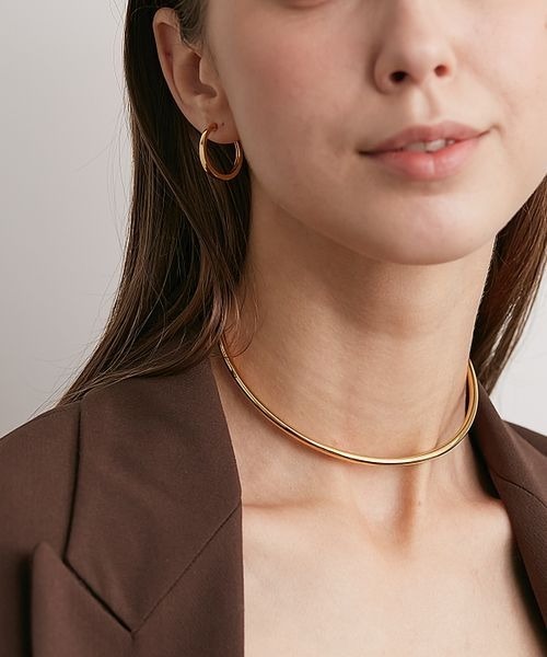 PAS TIERRA（パティエラ）の「[Lien] フープピアハーフイヤリング（Half)（イヤリング・レディース・イエローゴールド/シルバー・FREE）」の7枚目の写真