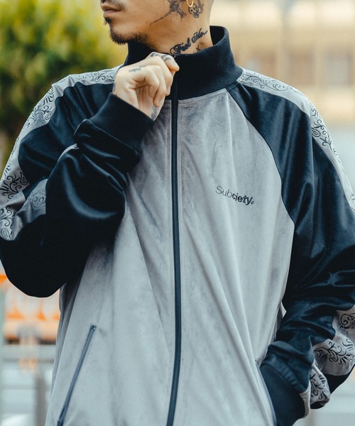 Subciety（サブサエティ）の「VELOUR TRACK JKT（ジャージ・メンズ・ブラック/バーガンディー/ネイビー・LARGE/MEDIUM/X-LARGE/SMALL）」の20枚目の写真