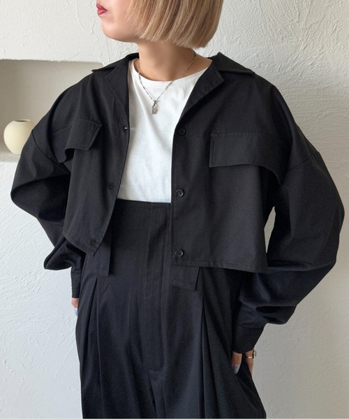 apres jour mignon(アプレジュールミニョン)の「クロップドシャツ【ZOZOTOWN限定アイテム】【SETUP着用可能】(シャツ/ブラウス・レディース・ネイビー/ブラック/チャコールグレー・X-LARGE/フリー)」の2枚目の写真