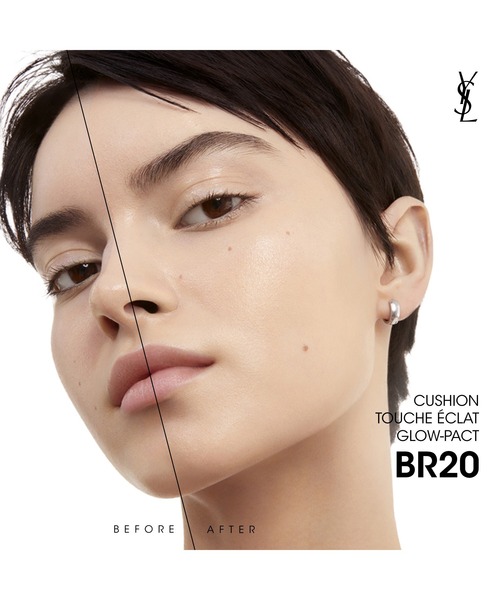 Yves Saint Laurent Beaute（イヴ・サンローラン・ボーテ）の「ラディアント タッチ グロウパクト（レフィル）（ファンデーション・レディース・B20 - やや明るめの肌色/B10 - 最も明るい肌色/B25 - 黄みよりのやや明るい肌色/BR20 - ピンクよりのやや明るい肌色/BR10 - ピンクよりの明るい肌色・FREE）」の20枚目の写真