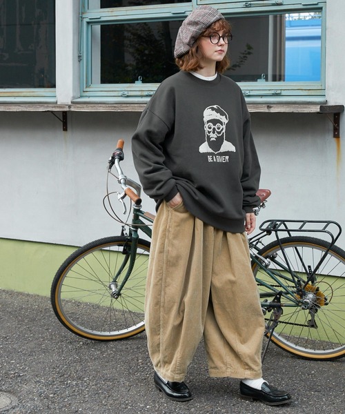MONO-MART LADY'S(モノマートレディース)の「OJISANシルエットプリントスウェットプルオーバー(スウェット・レディース・スミクロ/オートミール/ブラウン/ネイビー・FREE)」の13枚目の写真