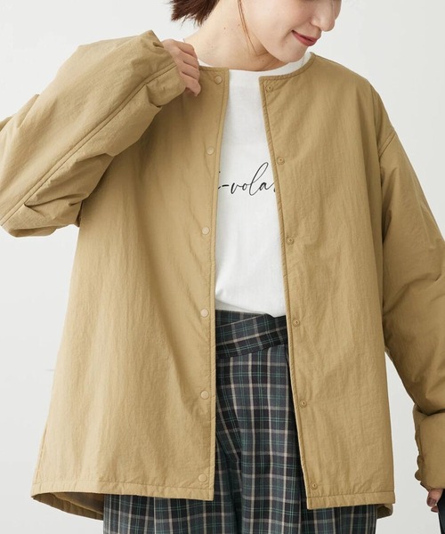 Green　Parks（グリーンパークス）の「ライト中わたノーカラーブルゾン（ブルゾン・レディース・ホワイト系その他2/カーキ/ブラック/ベージュ・FREE）」の4枚目の写真