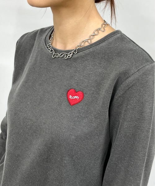 WHO'S WHO gallery（フーズフーギャラリー）の「【SLOPPY/スロッピー】SLOPPYハートワッペンピグメントトップス（Tシャツ/カットソー・レディース・カーキ/ブルー/ブラウン/グレー/チャコールグレー/ライトグレー/オフホワイト/グレー系その他・FREE）」の9枚目の写真