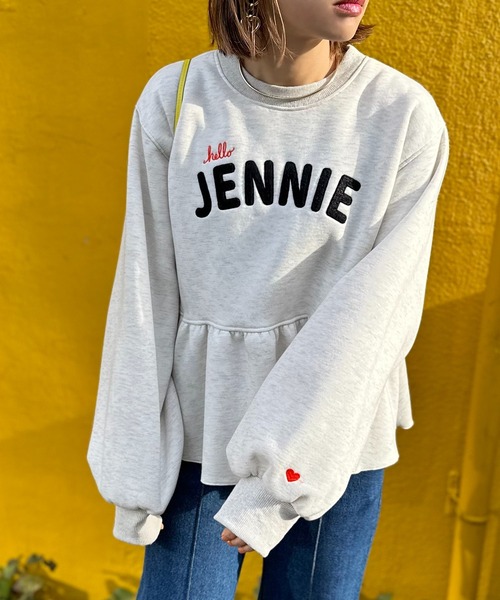 mi via loca(ミヴィアロカ)の「サガラ刺繍ロゴ ボリュームスリーブ ペプラムトップス(スウェット・レディース・チャコールグレー/ブラック/オートミール・FREE)」の8枚目の写真