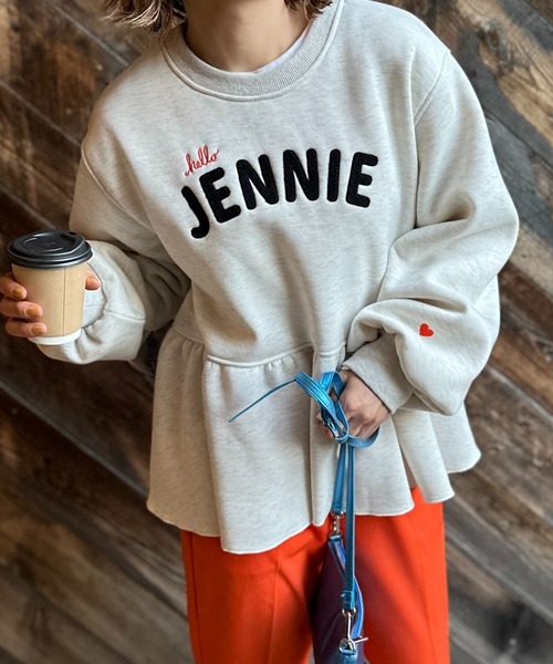 セール】サガラ刺繍ロゴ ボリュームスリーブ ペプラムトップス