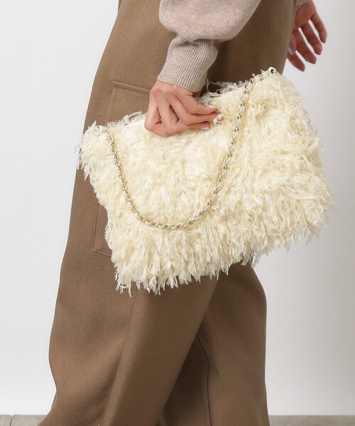 OPAQUE.CLIP（オペークドットクリップ）の「◆フラッフィーフリンジチェーンショルダー（ショルダーバッグ・レディース・ブラック/アイボリー/ピンク・00）」の14枚目の写真