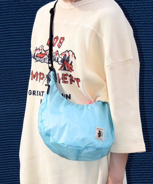 COBMASTER(コブマスター)の「【COBMASTER/コブマスター】COB BANANA SHOULDER BAG 7241(ショルダーバッグ・メンズ・サーモンピンク/サックスブルー系/イエロー/ライトブラウン・FREE)」の3枚目の写真