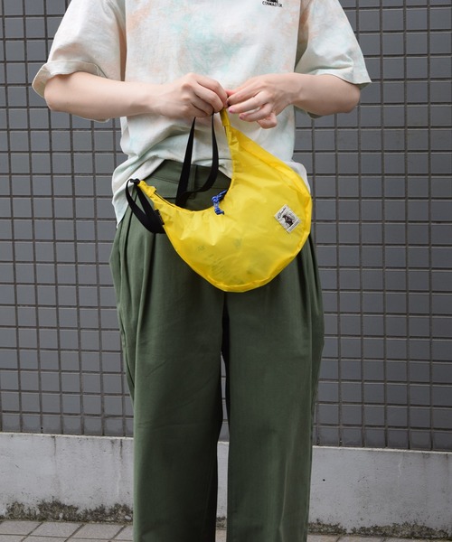 COBMASTER(コブマスター)の「【COBMASTER/コブマスター】COB BANANA SHOULDER BAG 7241(ショルダーバッグ・メンズ・サーモンピンク/サックスブルー系/イエロー/ライトブラウン・FREE)」の14枚目の写真