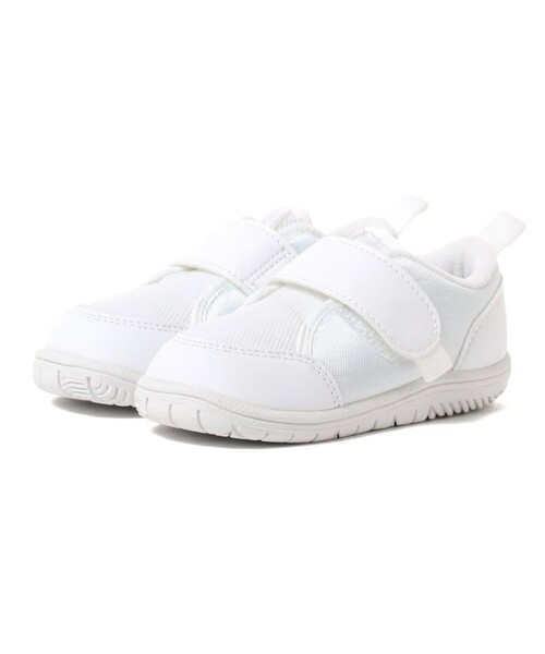 ASICS(アシックス)の「ASICS / 上履き CP BABY 2(13~15.5㎝)(その他シューズ・キッズ・ホワイト・14/13.5/15.5/15 /14.5/13)」の2枚目の写真