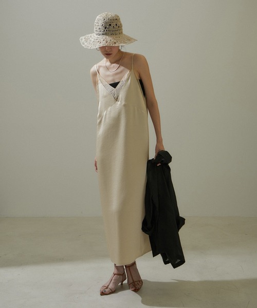 SALON adam et rope'（サロン アダム エ ロペ）の「コットンリブカップ付きベアキャミ（チューブトップ・レディース・ホワイト/ブラック・FREE）」の14枚目の写真