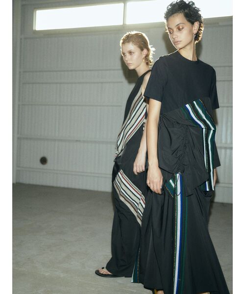 UN3D.（アンスリード）の「トーションレースタックスカート（スカート・レディース・レッド/グリーン・36/38）」の6枚目の写真