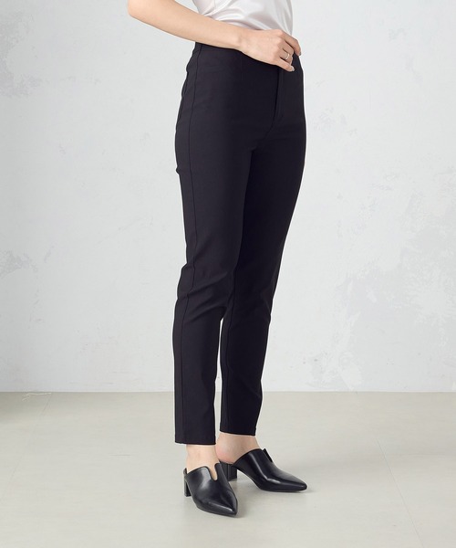 COMME CA MODELS（コムサモデルズ）の「【美しいベーシックパンツ】サマーハイテンションパンツ（その他パンツ・レディース・ネイビー/ブラック/サックスブルー/グレイッシュベージュ・XX-SMALL/X-SMALL/SMALL/MEDIUM/LARGE/X-LARGE/XX-LARGE）」の9枚目の写真