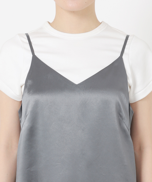 Noble（ノーブル）の「《追加》サテンVネックキャミソールワンピース（ワンピース・レディース・ライトグレー/ホワイト系その他・FREE）」の3枚目の写真