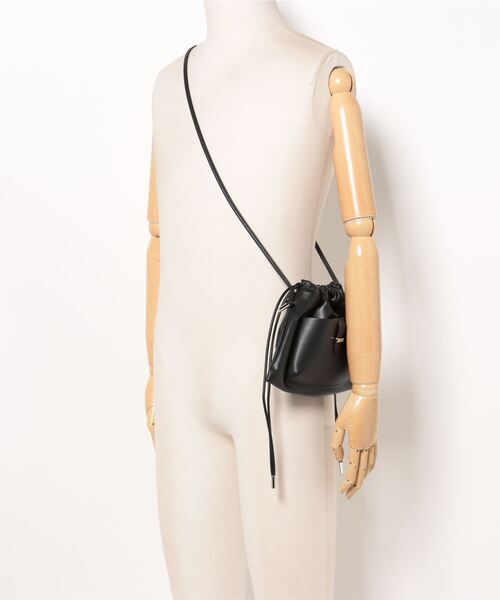 cache cache（カシュ カシュ）の「巾着ショルダーBAG（ボディバッグ/ウエストポーチ・レディース・ブラック/マルチ・FREE）」の3枚目の写真