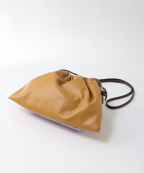 cache cache（カシュ カシュ）の「巾着ショルダーBAG（ボディバッグ/ウエストポーチ・レディース・ブラック/マルチ・FREE）」の13枚目の写真